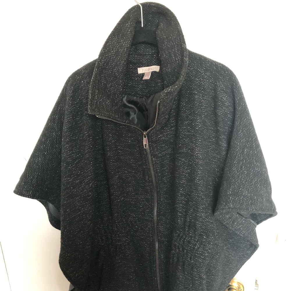 Zip poncho